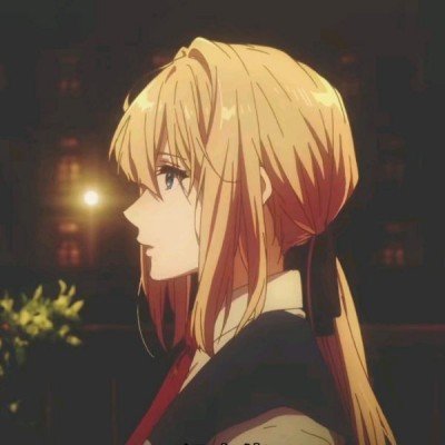 郑钧晒照为女儿庆生